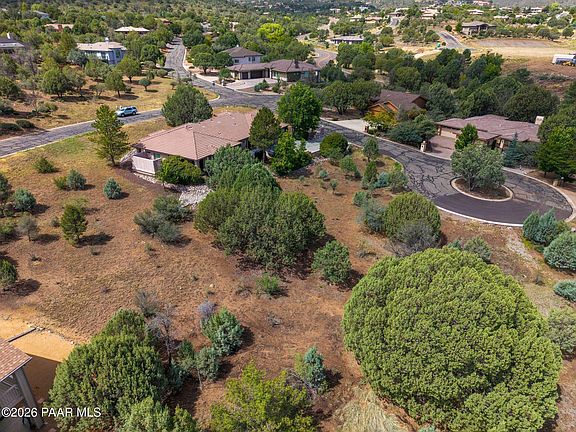 5th image of 25 N Woodridge Cir