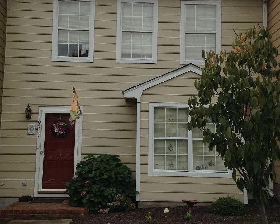 1st image of 10911 Bush Lake Ln