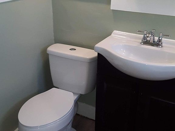 3rd image of 22 Beacon St #3
