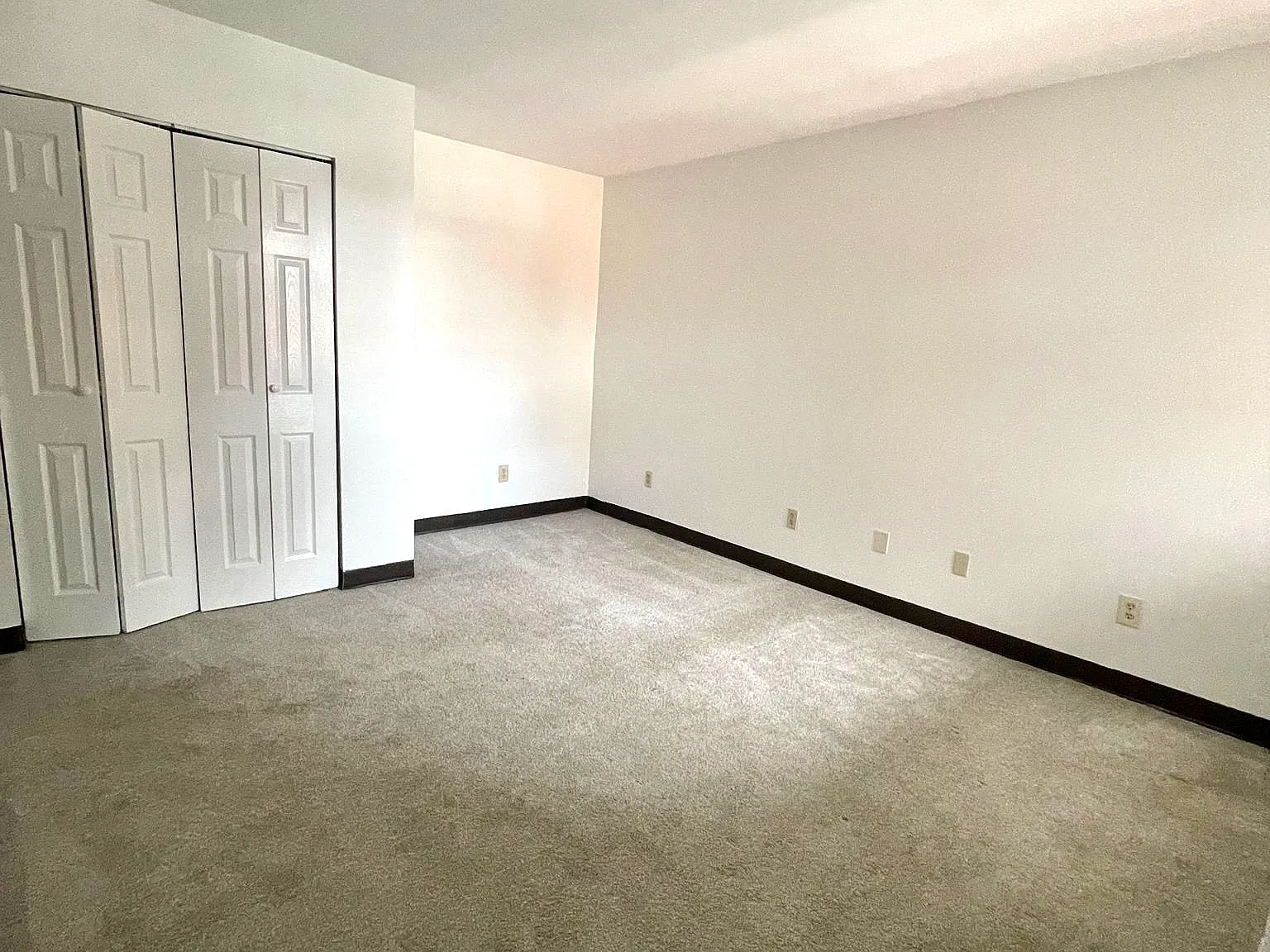 1 bed, 600 sqft, $1,600 — Photo 4