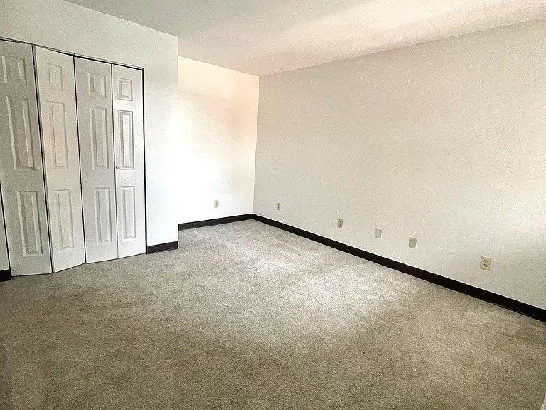 300 Palisade Ave #A14 — Photo 4