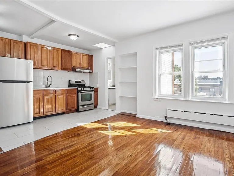 85-74 67th Ave #2 — Photo 3
