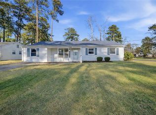 4900 Klamath Rd, Virginia Beach, VA 23462