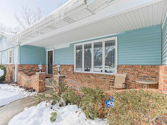 2nd image of 54225 Ash Rd