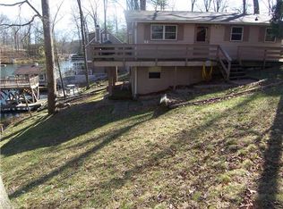 8049 Catalpa Dr, Nineveh, IN 46164