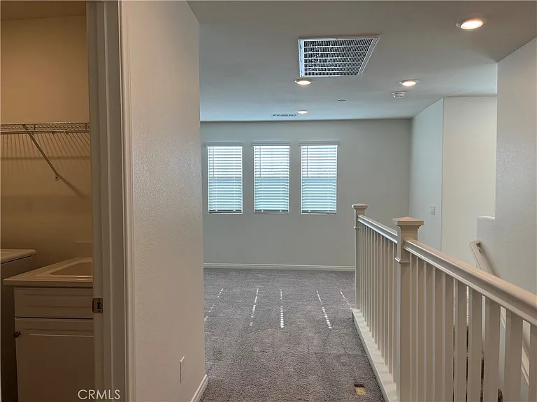 4307 S Malibu Ave — Photo 22
