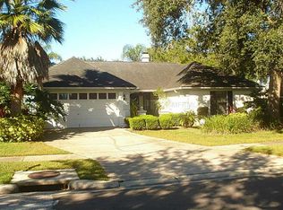 9432 Pebble Glen Ave, Tampa, FL 33647