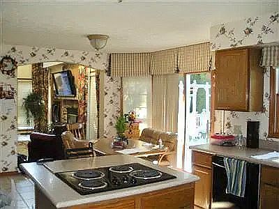 4th image of 17750 Princeton Cir