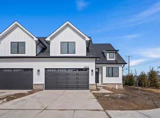 5865 Heights Dr #1, Sterling Heights, MI