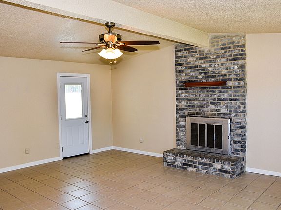 5th image of 4308 Carolyn Dr
