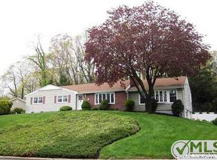 614 Valley Rd, Brielle, NJ 08730