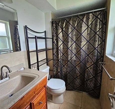 5th image of 2215 Morningside Dr