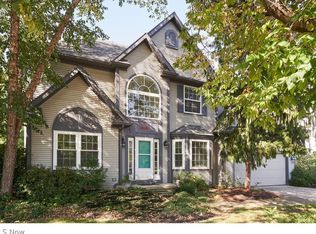 2984 Silver Maple Dr, Akron, OH 44333