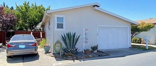 1st image of 468 Chateau La Salle Dr #468