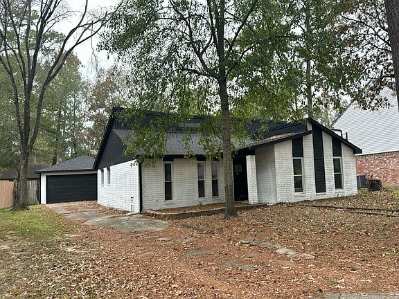 3rd image of 22719 Lemon Grove Dr