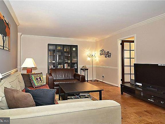4th image of 4620 N Park Ave APT 1101W
