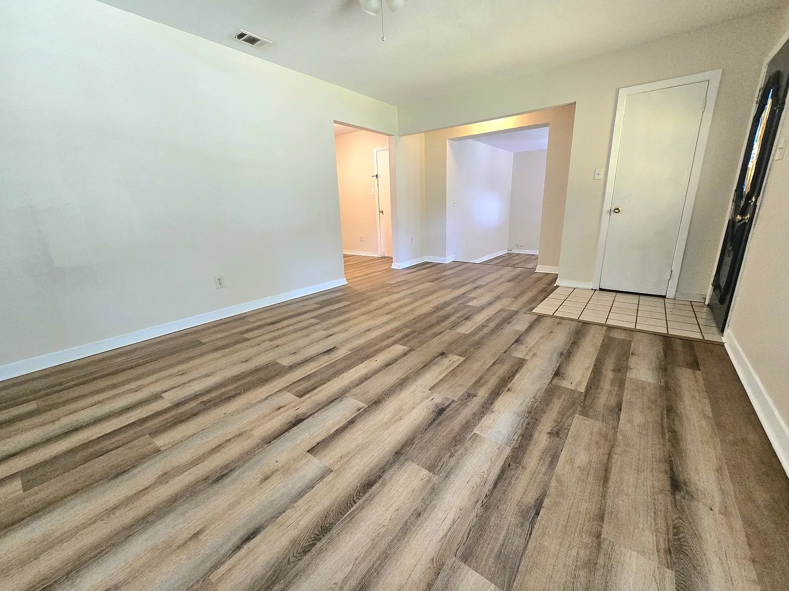 4 bed, 1443 sqft, $1,675 — Photo 3