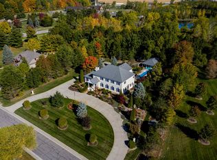 104 Greenhurst Ct, Auburn, IN 46706