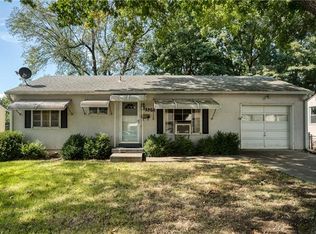 5902 N Howard Ave, Kansas City, MO 64118