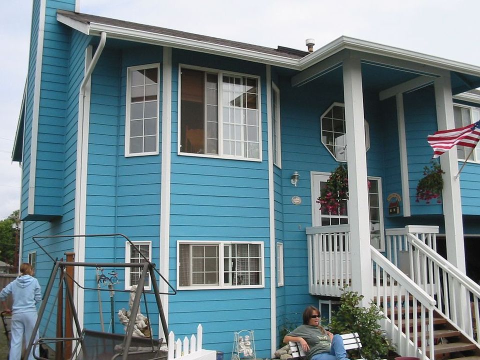 2nd image of 6802 Church Creek Ct NW