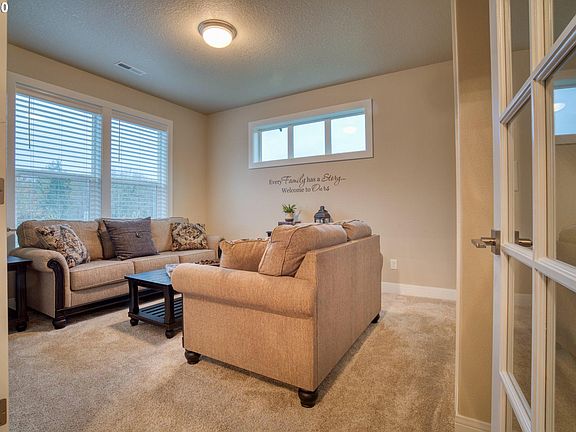 4th image of 69 Silver Shores Dr
