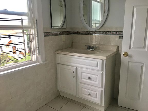 Bathroom in main level