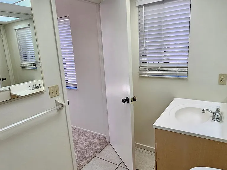 812 Capri Isles Blvd #225 — Photo 29
