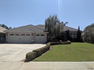 10405 Wentworth Ct, Bakersfield, CA 93311
