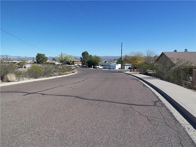 2nd image of 885 Aircleta Dr