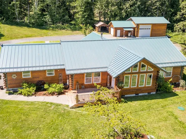 134 Bishop Rd, Port Angeles, WA 98363