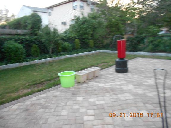 2nd image of 140 Hopkins Ave