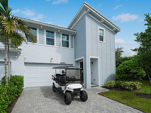 3rd image of 16403 Helix Court