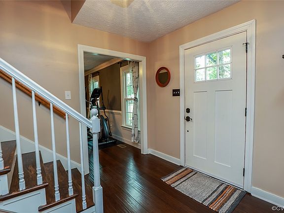 3rd image of 8322 Briarthorn Ct