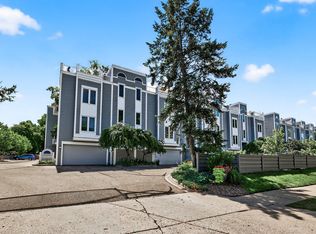 220 2nd St NE, Minneapolis, MN 55413