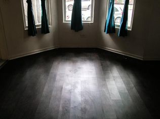 8712 S Exchange Ave APT 1F, Chicago, IL 60617