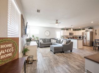 720 Mesa Del Rio St NW, Albuquerque, NM 87121