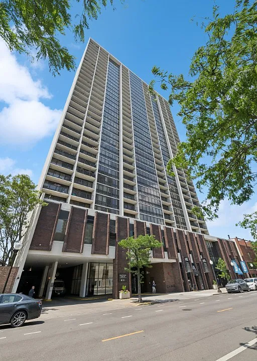 1636 N Wells St #1108