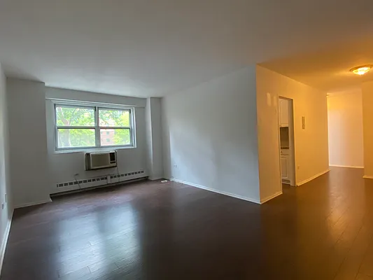 Rented by Compass | media 2