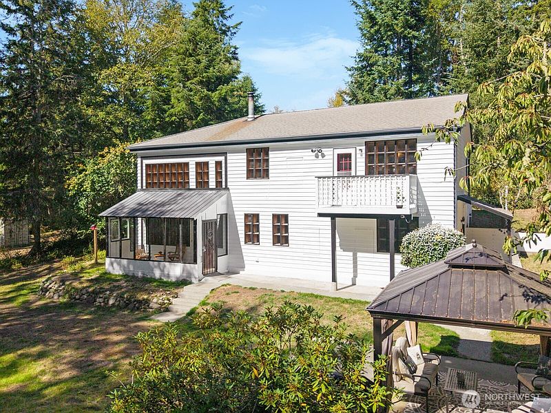 4th image of 2031 Ocean Spray Lane