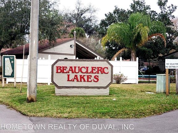 3rd image of 8300 Plaza Gate Ln #1151-11