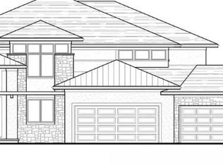 5762 Lentz Dr, Parkville, MO 64152