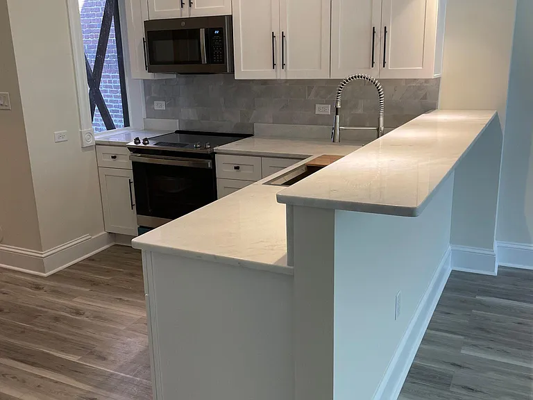 1322 W Main St #A — Photo 14