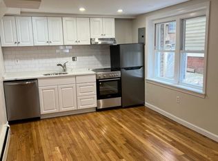 13 Anderson St #B1, Boston, MA 02114