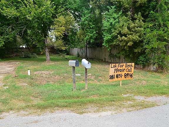 Ready for your single family home or bring your mobile home!
