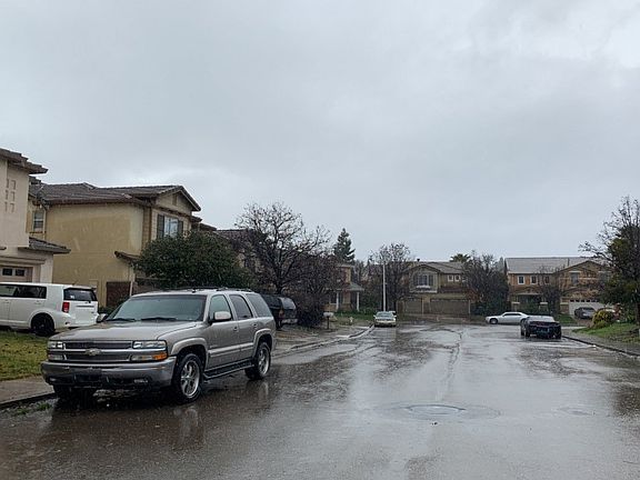 5th image of 2080 Beechwood Way