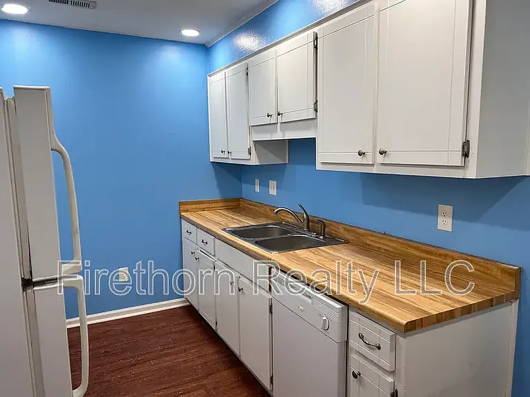 2709 Landing Loop Dr — Photo 4
