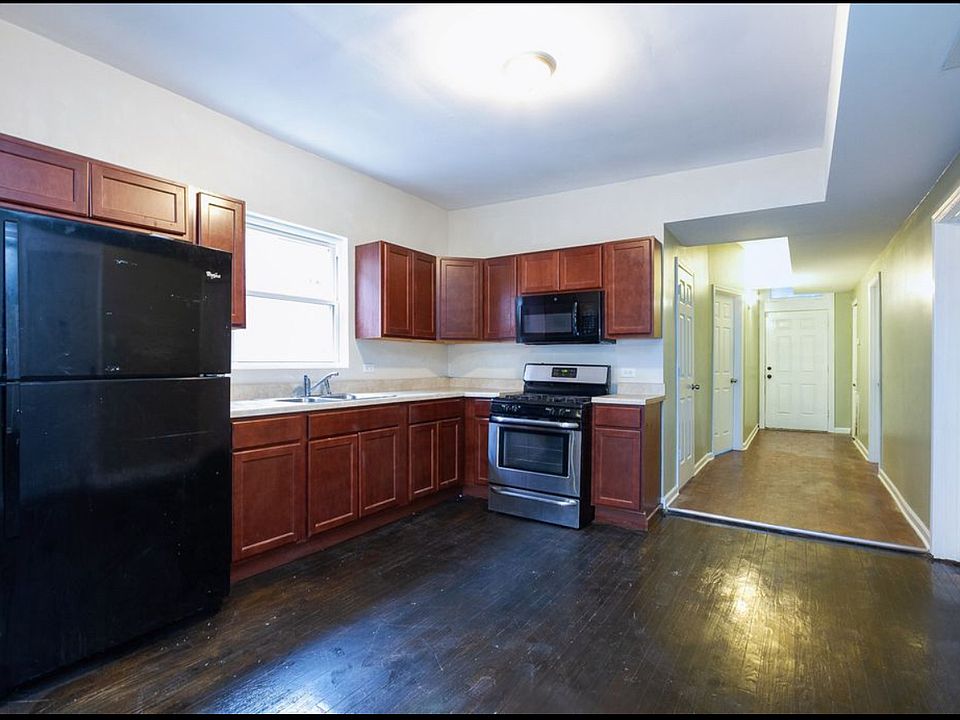 2nd image of 6710 S Indiana Ave #2