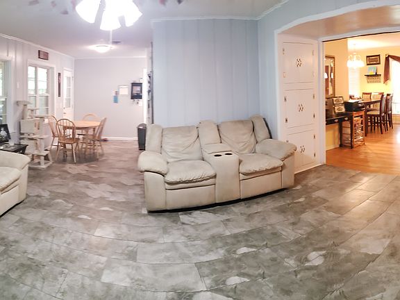 Nice open floor plan