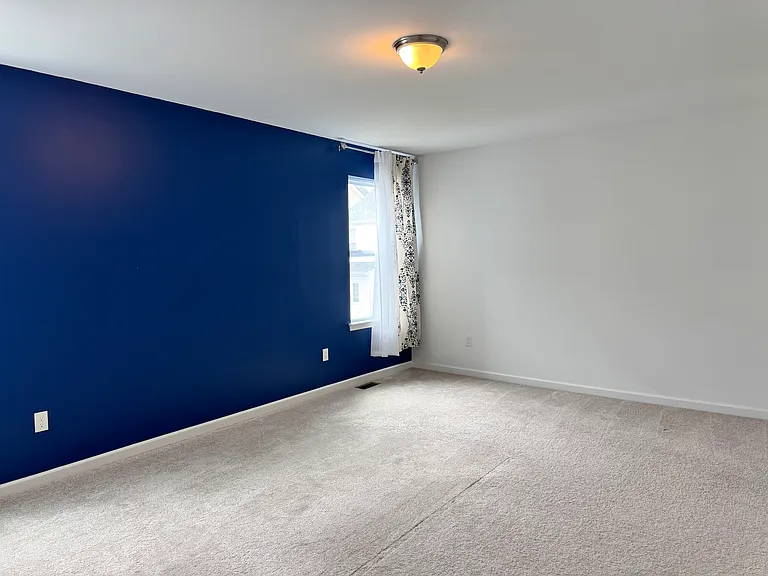 278 Springview St — Photo 25