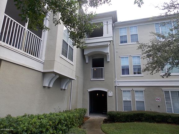 2nd image of 8290 Gate Pkwy W Unit 717